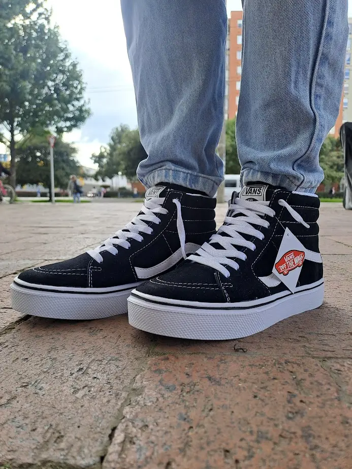 VANS CLÁSICOS BOTA