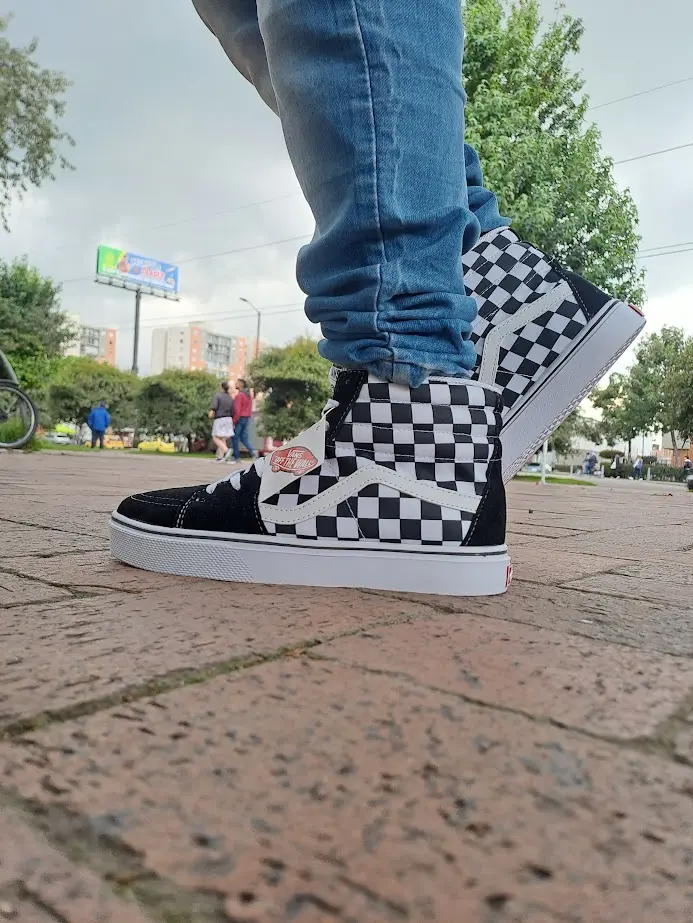 VANS CUADROS BOTA